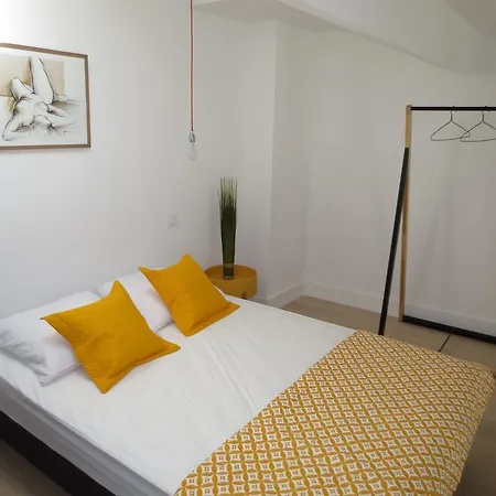Marechal Foch Duplex 2p Tardier Appartement *