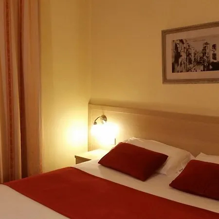 Les Cigales Hotel Nizza