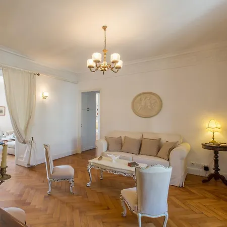 Lotus Penthouse By Ivillamia Com Apartment *