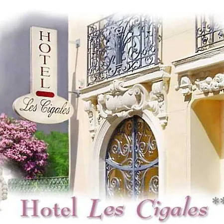 Hotel Les Cigales 3*
