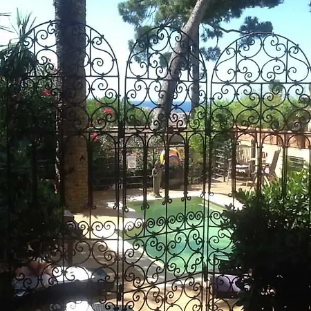 Petit Palais 4*