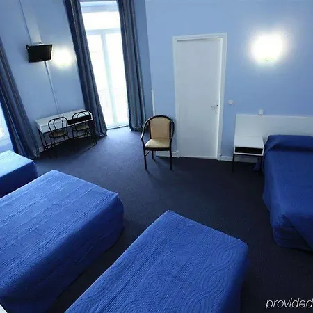 Hotel 66