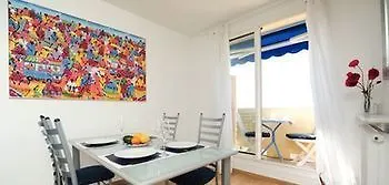 Blue Lagon Five Stars House Apartament