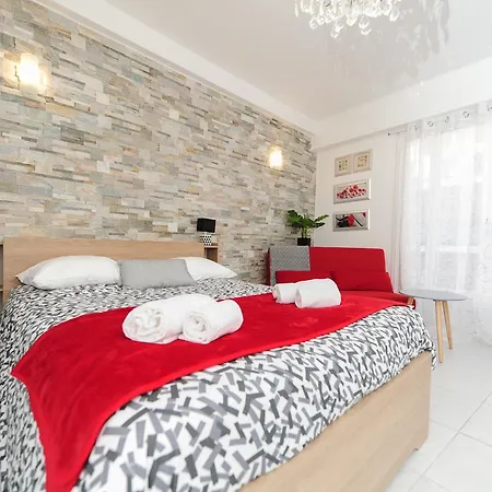 Apartment Le Miami Five Stars Holiday House