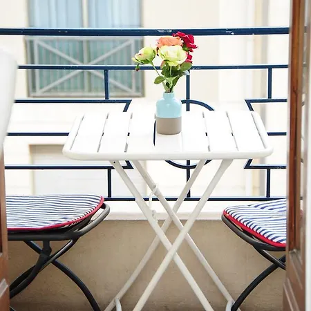 Apartment Le Miami Five Stars Holiday House