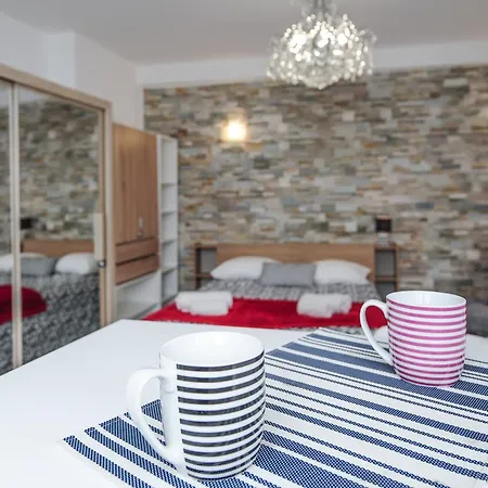 Apartment Le Miami Five Stars Holiday House