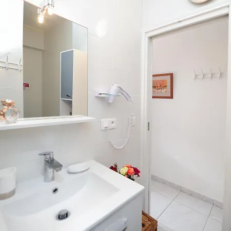 Le Miami Five Stars Holiday House