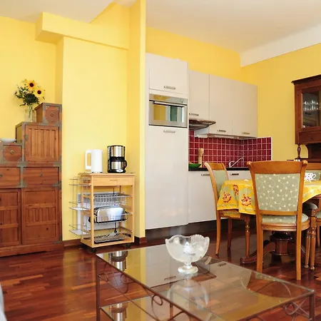 St Geneviève Five Stars House * Nizza