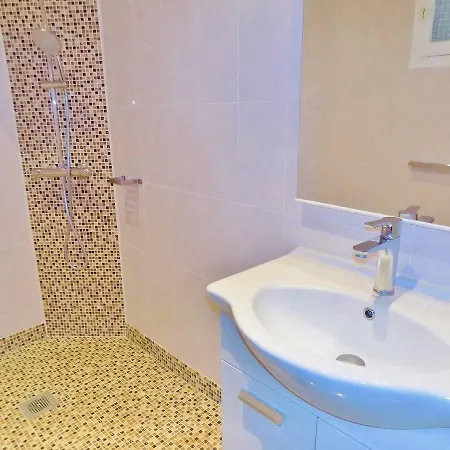 Port- Orestis Apartment Nice