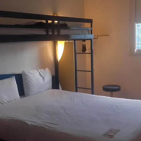 Ibis Budget Californie Lenval 2*