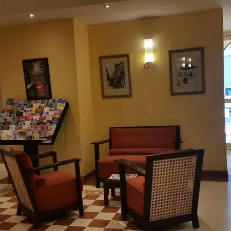 Hotel Les Cigales Nizza