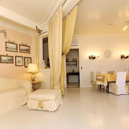 Imperial Res. Negresco Five Stars House Apartamento