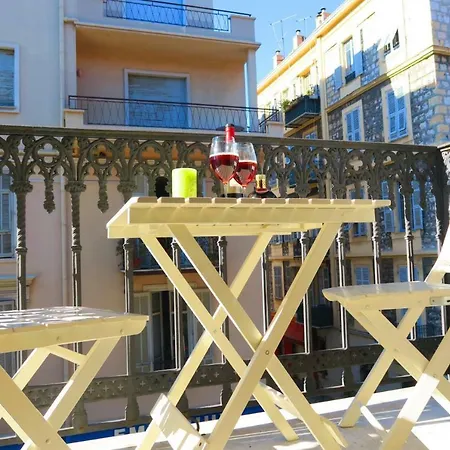 Apartment Nestor&Jeeves - California - Central - Very Close Sea *
