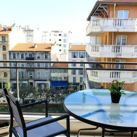 Apartment Garden View Nizza