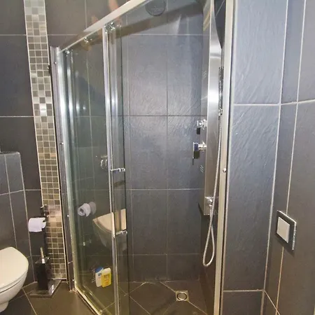 Promenade Holiday - Royal Luxembourg - 2 Apartment Nice