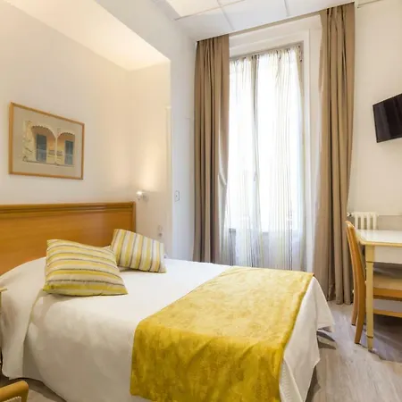 Hotel Busby Nice