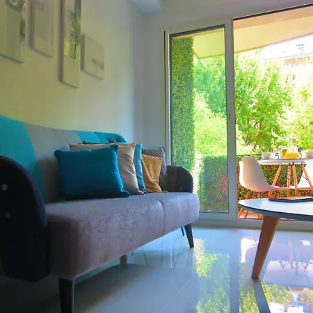 Nestor&jeeves - Camilia Terrasse - - Close Sea Apartment
