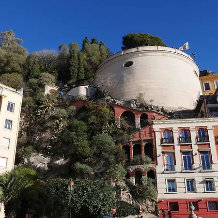 2p Vieux Pairolière * Nizza
