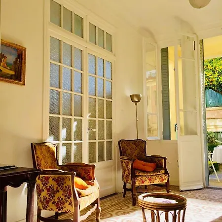 Bonheur Apartment *