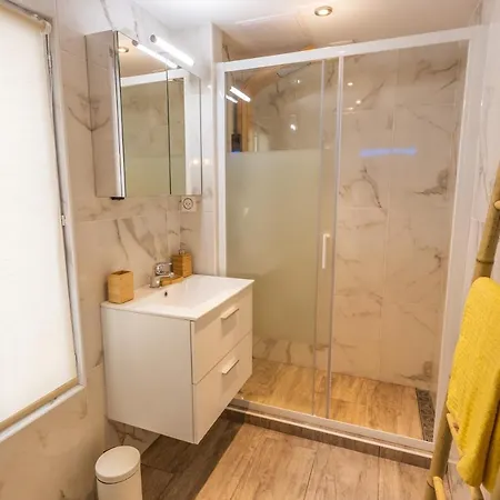 Appartement Quiet Promenade ✫ Beach 2 Min ✫ Hyper Centre 10min
