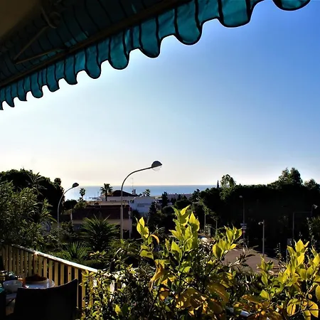 Apartment - Lanterne Bleue *