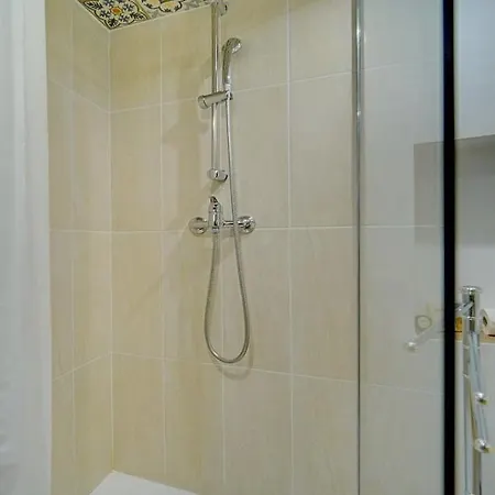 #31 Comfy Place In The Old Town Balcony & Ac 2min To Beach * Nice